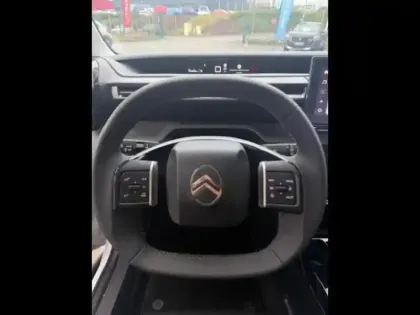 Photo 9 Citroën C3 Aircross  1.2 Hybride 145ch MAX