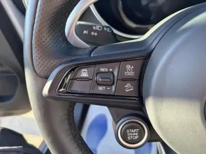 Photo 14 Alfa Romeo Stelvio  2.2 Diesel 210ch Veloce Q4 AT8