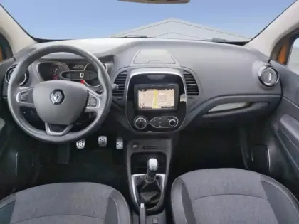 Photo 13 Renault Captur  1.3 TCe 130ch FAP Zen