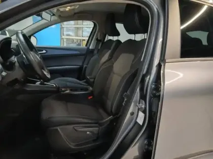 Photo 11 Renault Arkana  1.3 TCe mild hybrid 140ch Evolution EDC -22