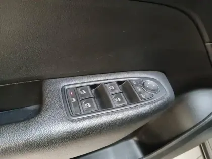 Photo 14 Renault Arkana  1.3 TCe mild hybrid 140ch Evolution EDC -22