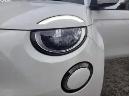 Photo 9 Fiat 500  e 118ch MY23