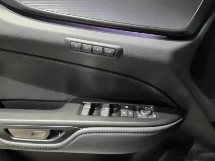 Photo 12 Lexus Nx  450h+ F SPORT Executive 4WD MY25