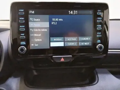 Photo 21 Toyota Yaris  Hybride 116h