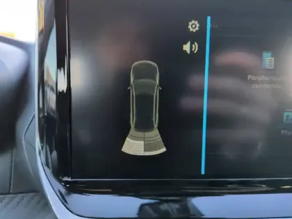 Photo 39 Peugeot 208  Hybrid 110 e-DCS6