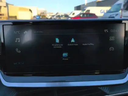 Photo 18 Peugeot 208  Hybrid 110 e-DCS6