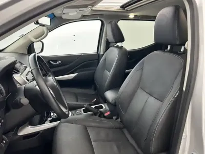 Photo 8 Nissan Navara NP300  2.3 DCI 190 DOUBLE CAB BVA7