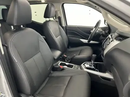 Photo 13 Nissan Navara NP300  2.3 DCI 190 DOUBLE CAB BVA7