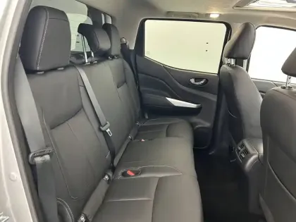 Photo 15 Nissan Navara NP300  2.3 DCI 190 DOUBLE CAB BVA7