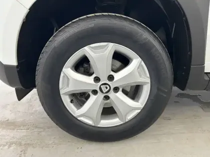 Photo 18 Dacia Duster  Blue dCi 115 4x2 E6U