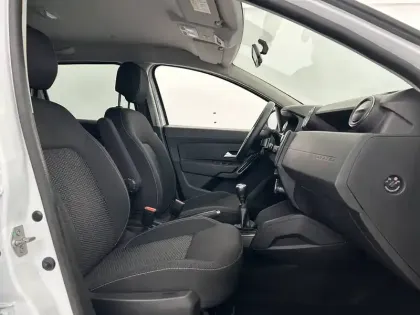 Photo 13 Dacia Duster  Blue dCi 115 4x2 E6U