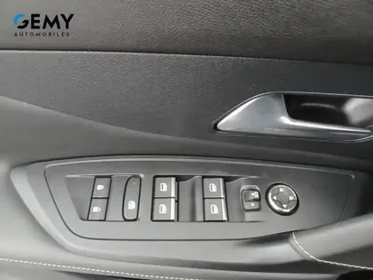 Photo 11 Peugeot 308  SW PHEV 180 e-EAT8