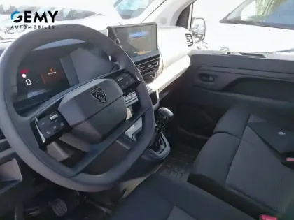 Photo 12 Peugeot Expert  FGN M DIESEL 150 CH MANUELLE