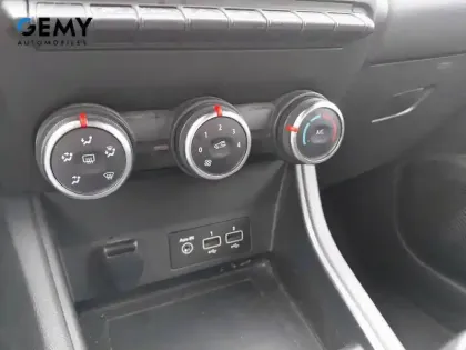 Photo 23 Renault Captur  TCe 90 - 21