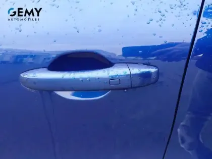 Photo 11 Renault Captur  TCe 90 - 21