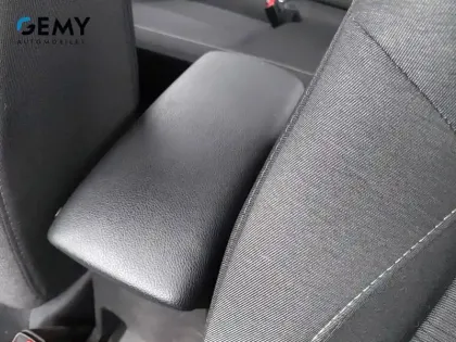 Photo 24 Renault Captur  TCe 90 - 21