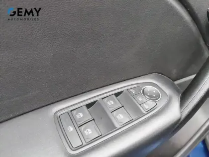 Photo 12 Renault Captur  TCe 90 - 21