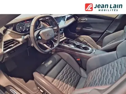 Photo 10 Audi E-tron S  GT 591 ch quattro