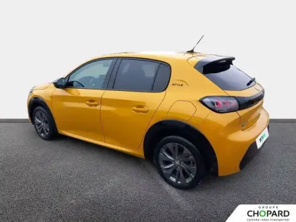 Photo 6 Peugeot 208  Electrique 50 kWh 136ch