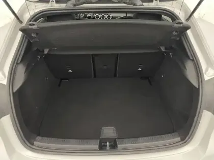 Photo 13 Mercedes Classe A  200 d 8G-DCT