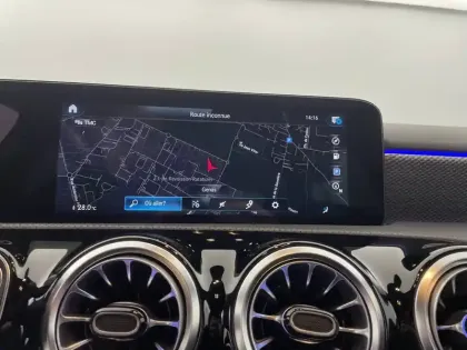 Photo 20 Mercedes Classe A  200 d 8G-DCT