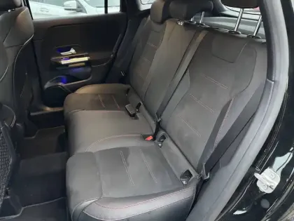 Photo 9 Mercedes GLA  200 d 8G-DCT