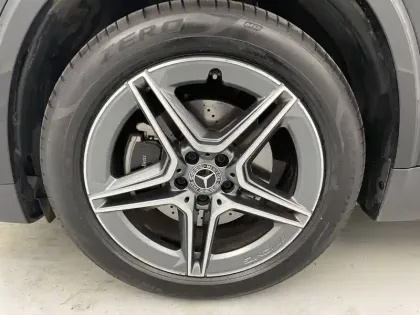 Photo 98 Mercedes GLA  200 d 8G-DCT