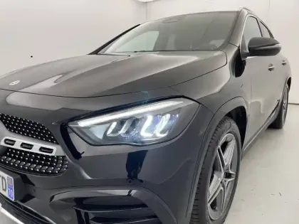 Photo 79 Mercedes GLA  200 d 8G-DCT