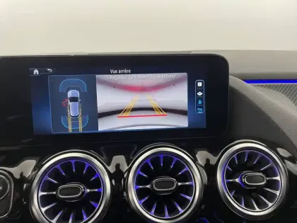 Photo 106 Mercedes GLA  200 d 8G-DCT