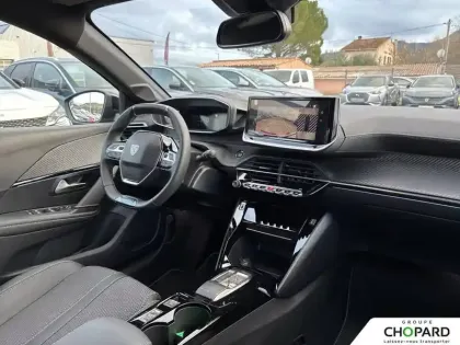 Photo 33 Peugeot 208  Electrique 50 kWh 136ch