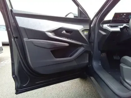 Photo 20 Peugeot 5008 Gén. III Ph1 Allure 5