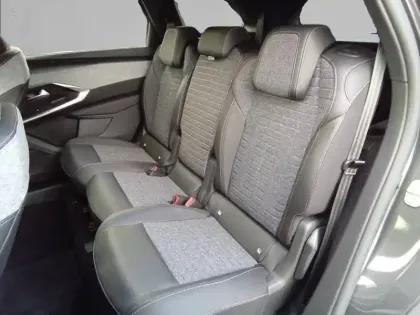 Photo 59 Peugeot 5008  Hybrid 145 e-DCS6