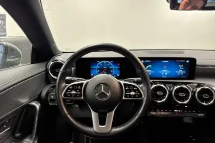 Photo 17 Mercedes CLA  Shooting Brake 200 d 8G-DCT