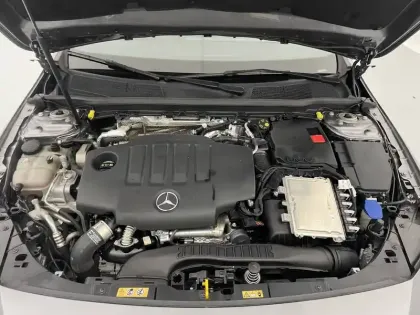 Photo 37 Mercedes CLA  Shooting Brake 200 d 8G-DCT