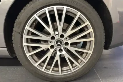 Photo 11 Mercedes CLA  Shooting Brake 200 d 8G-DCT