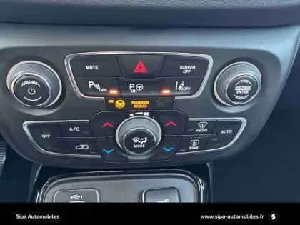 Photo 23 Jeep Compass  1.4 I MultiAir II 140 ch BVM6