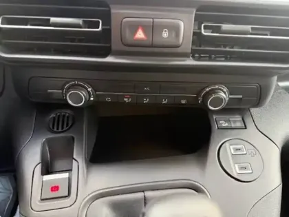 Photo 15 Peugeot Partner  FOURGON M 650 KG BLUEHDI 100 S&S BVM6