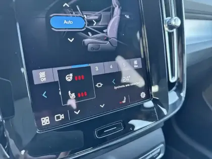 Photo 14 Volvo Xc40  B3 163 ch DCT7