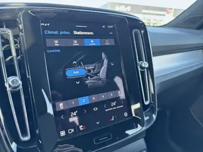 Photo 13 Volvo Xc40  B3 163 ch DCT7