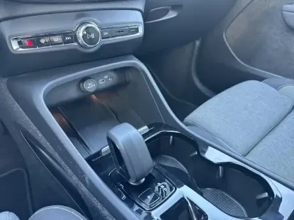 Photo 15 Volvo Xc40  B3 163 ch DCT7