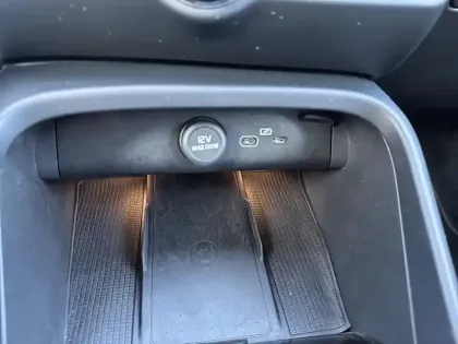 Photo 16 Volvo Xc40  B3 163 ch DCT7