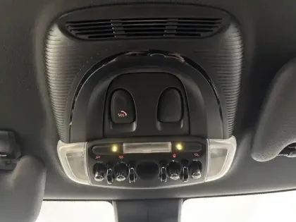 Photo 26 Mini Mini Hatch 3 Portes Cooper SE 184 ch