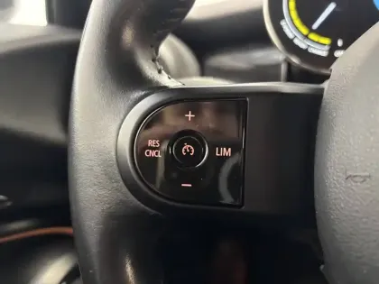 Photo 30 Mini Mini Hatch 3 Portes Cooper SE 184 ch