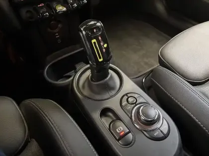 Photo 27 Mini Mini Hatch 3 Portes Cooper SE 184 ch