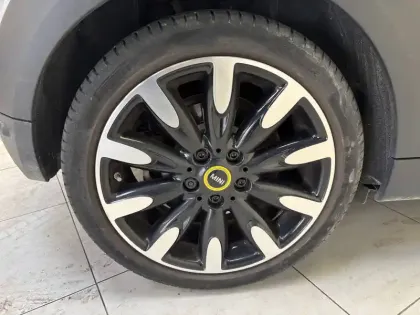 Photo 9 Mini Mini Hatch 3 Portes Cooper SE 184 ch