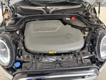 Photo 14 Mini Mini Hatch 3 Portes Cooper SE 184 ch