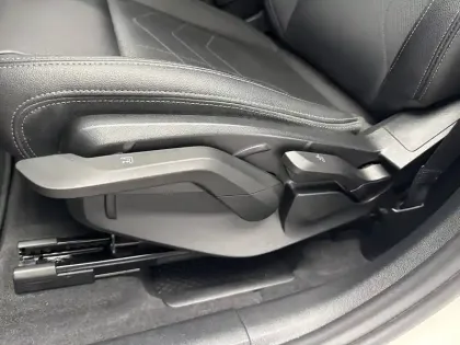 Photo 14 BMW X1  sDrive 18d 150ch DKG7