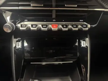 Photo 58 Peugeot 2008  100 S&S BVM6