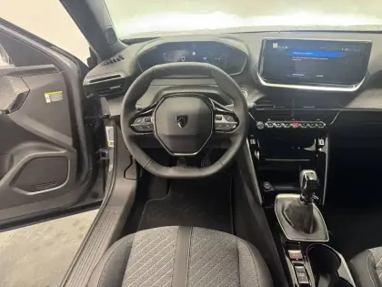 Photo 61 Peugeot 2008  100 S&S BVM6