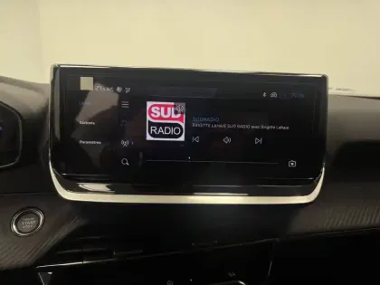 Photo 50 Peugeot 2008  100 S&S BVM6